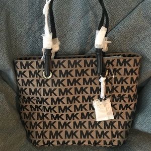 NWT Michael Kors Signature Tote